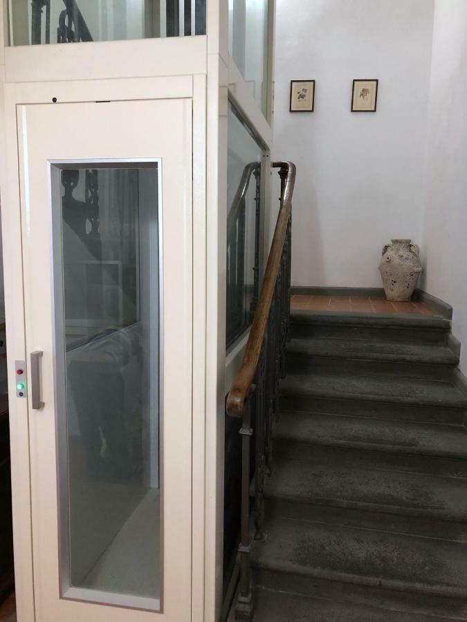 Casa Vacanza Ilia Pescia Luaran gambar
