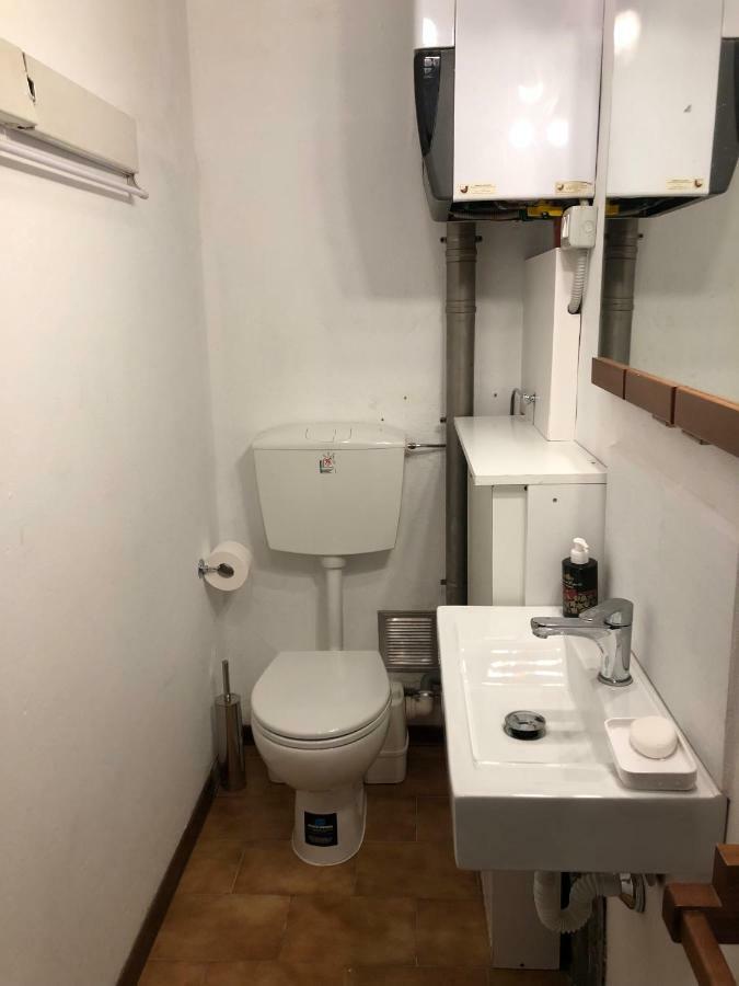 Casa Vacanza Ilia Pescia Luaran gambar