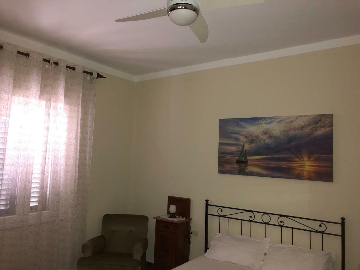 Casa Vacanza Ilia Pescia Luaran gambar