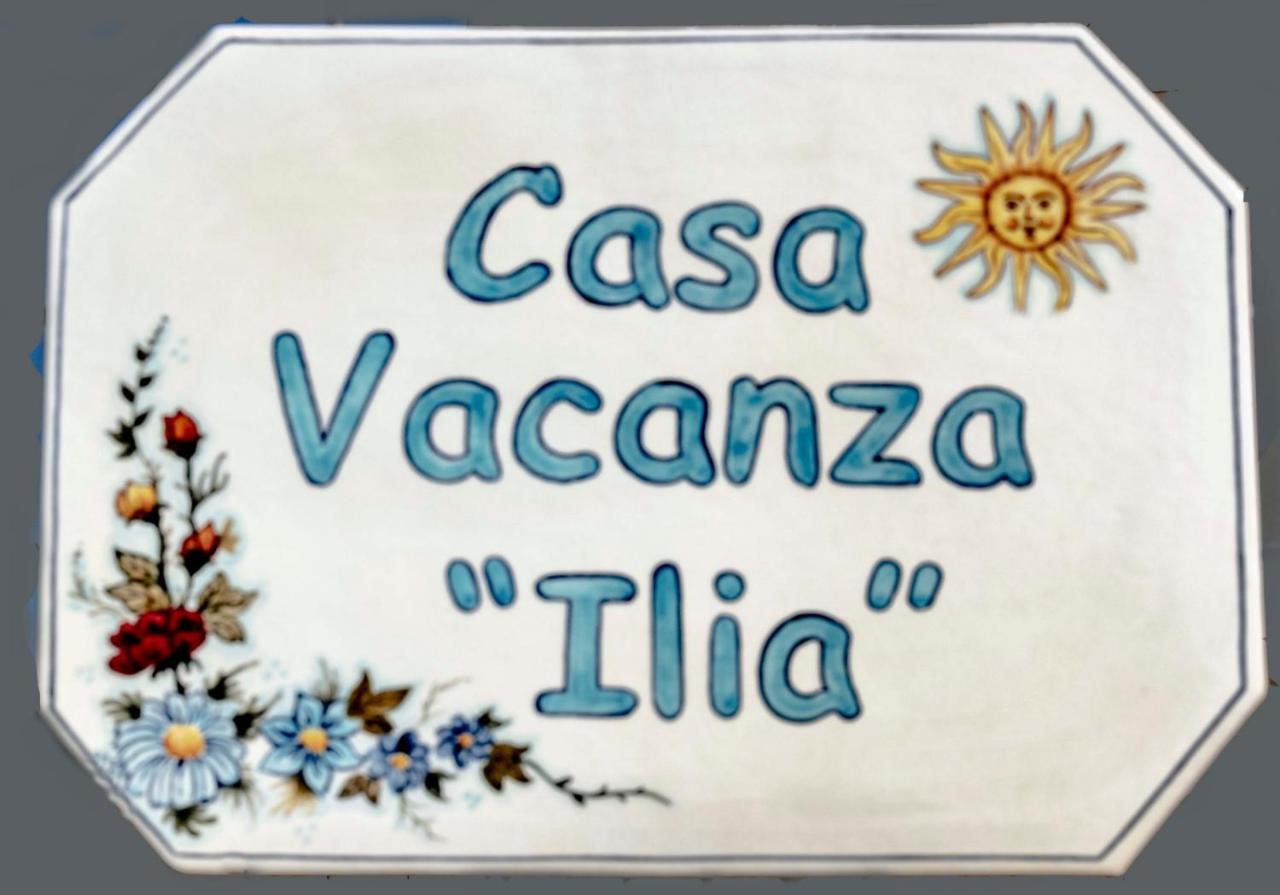 Casa Vacanza Ilia Pescia Luaran gambar