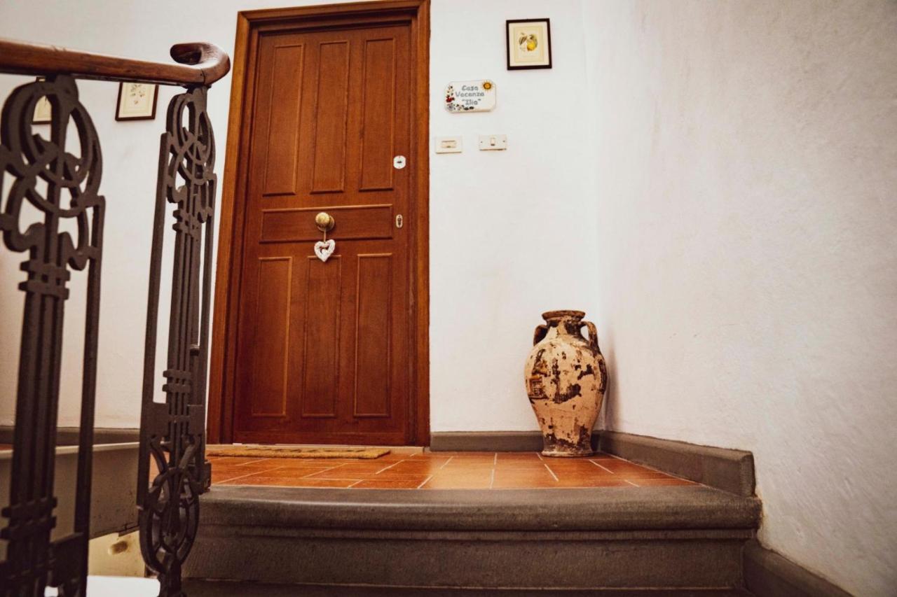 Casa Vacanza Ilia Pescia Luaran gambar