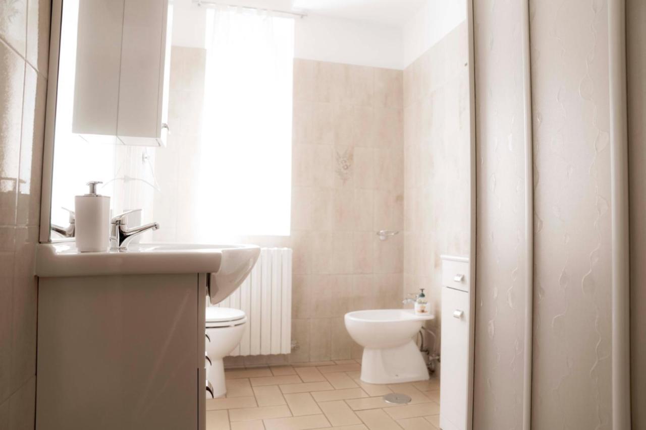 Casa Vacanza Ilia Pescia Luaran gambar