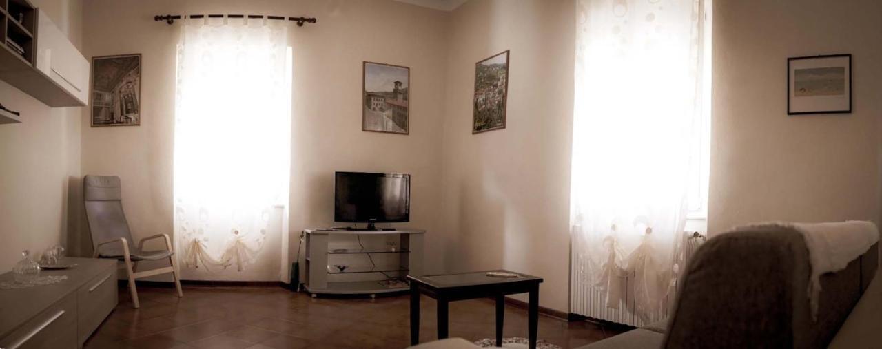 Casa Vacanza Ilia Pescia Luaran gambar