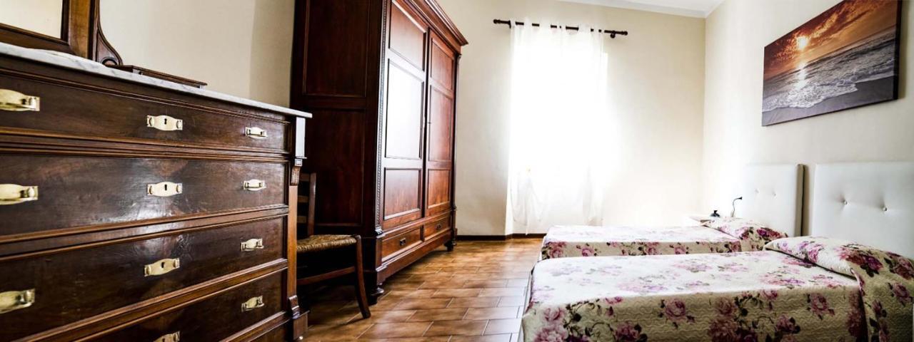 Casa Vacanza Ilia Pescia Luaran gambar